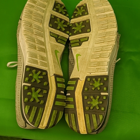 Nike  Air Golf Trainers - Lightweight - Picture 5 of 7